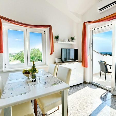 شقة Apartman Del Mar بوريتش المظهر الخارجي الصورة