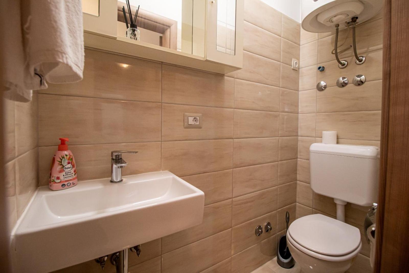 شقة Apartman Del Mar بوريتش المظهر الخارجي الصورة
