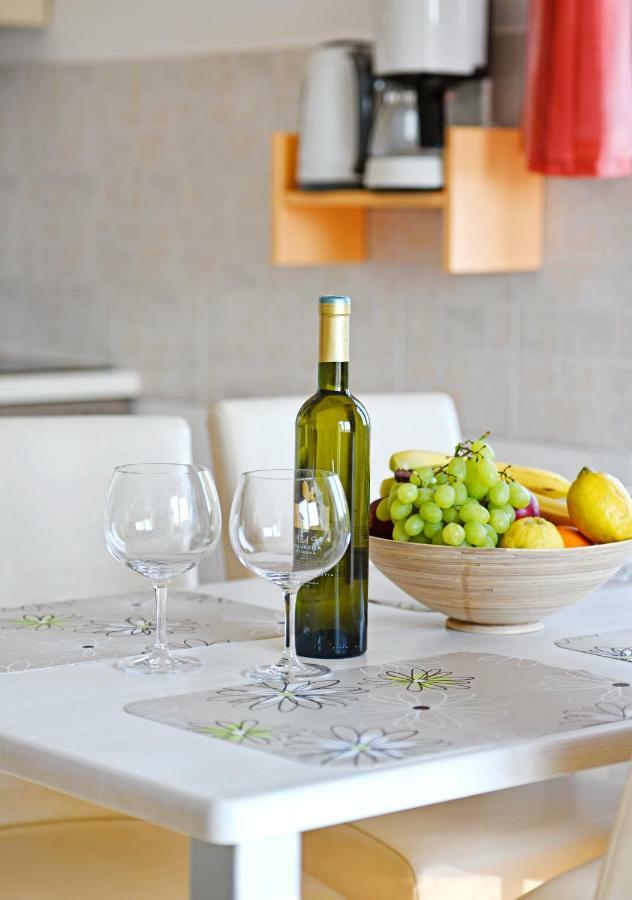 شقة Apartman Del Mar بوريتش المظهر الخارجي الصورة