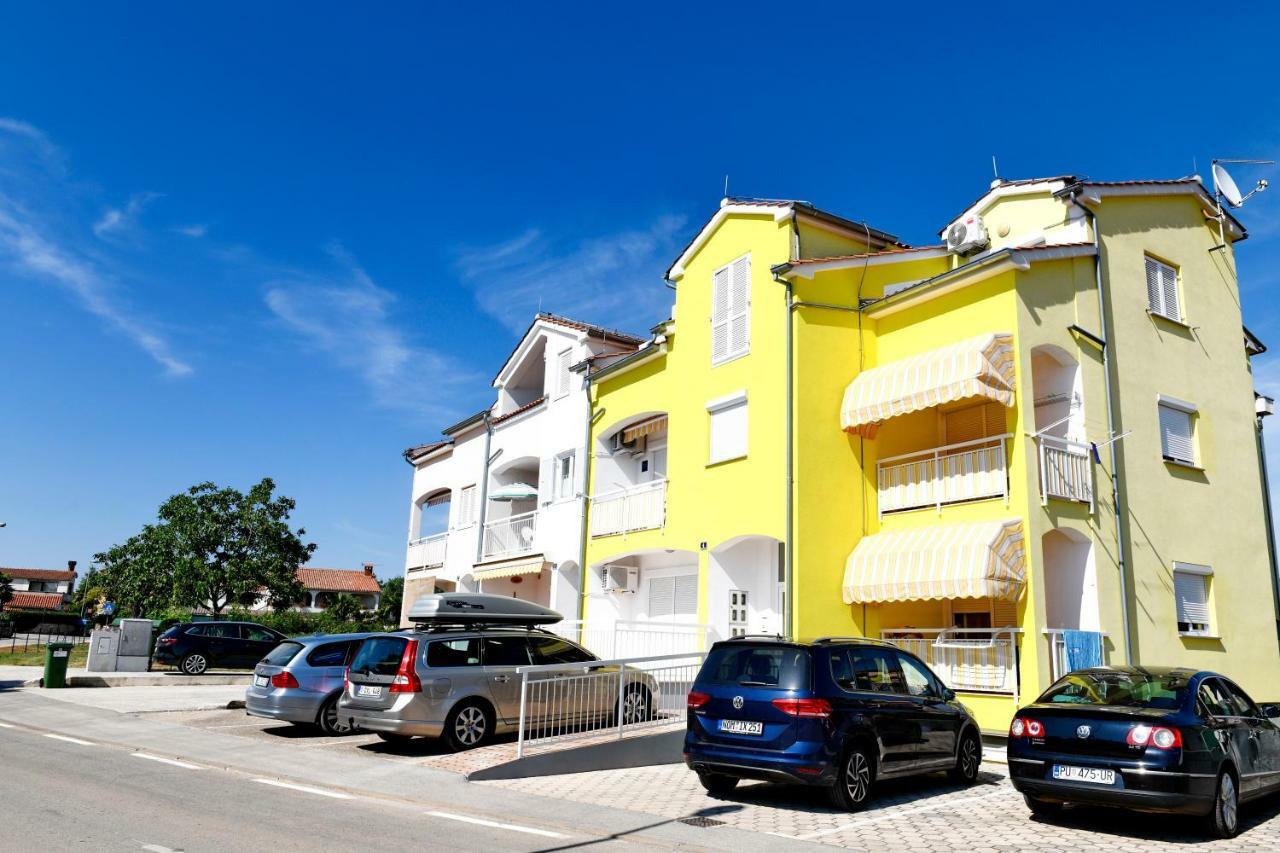 شقة Apartman Del Mar بوريتش المظهر الخارجي الصورة